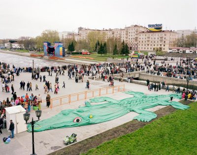 Deflated crocodile on Victory Day, Yekaterinburg, Urals, May 2005